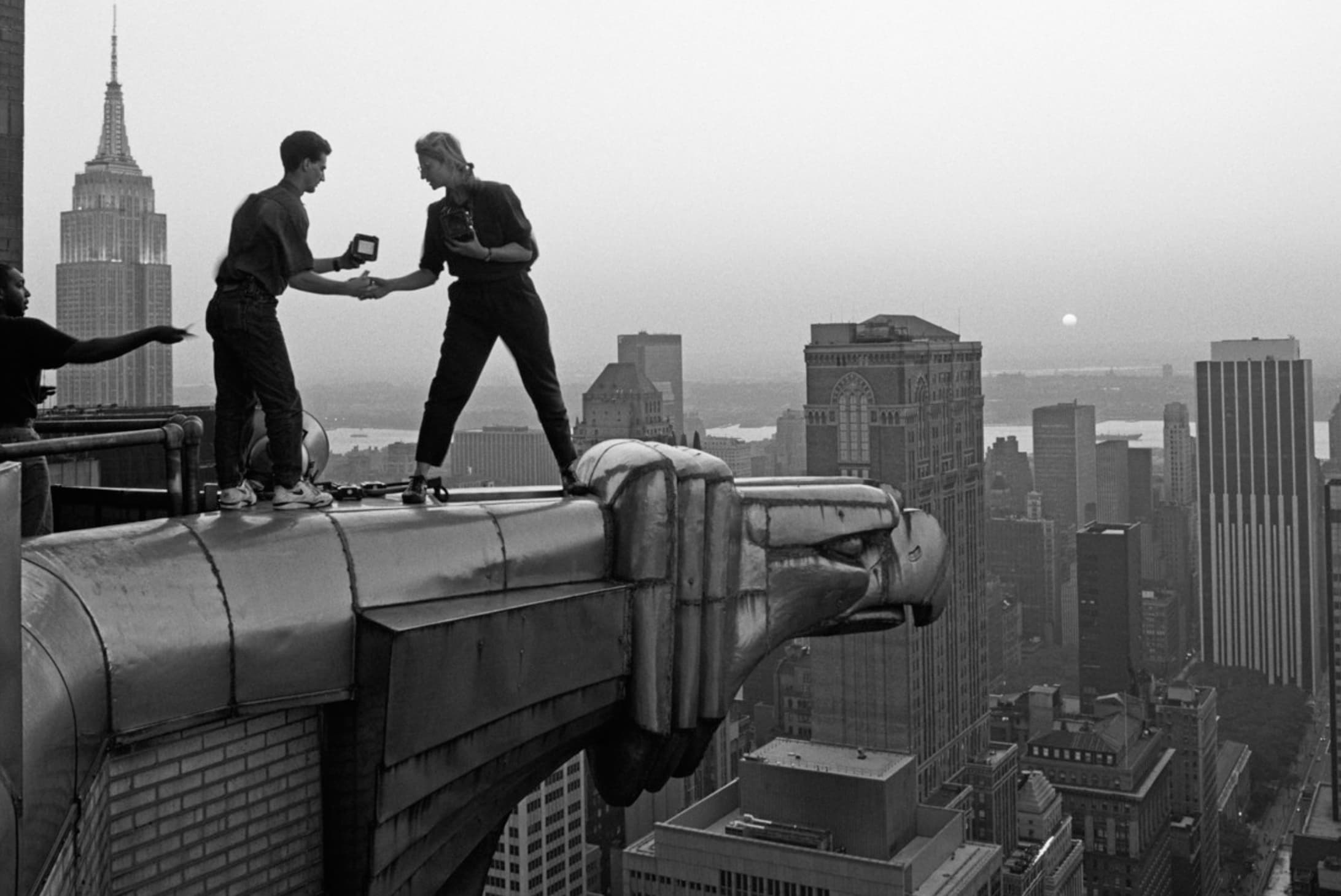 annie leibovitz chrysler building - P